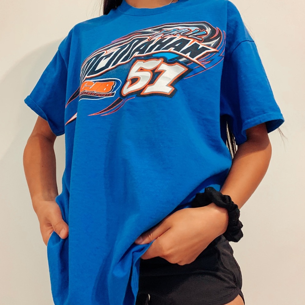 SOLD Race car tee 🏎